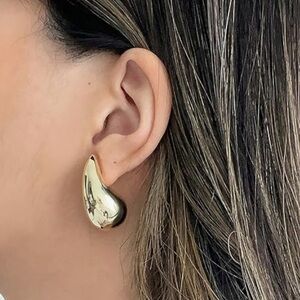 Gold Teardrop Earrings